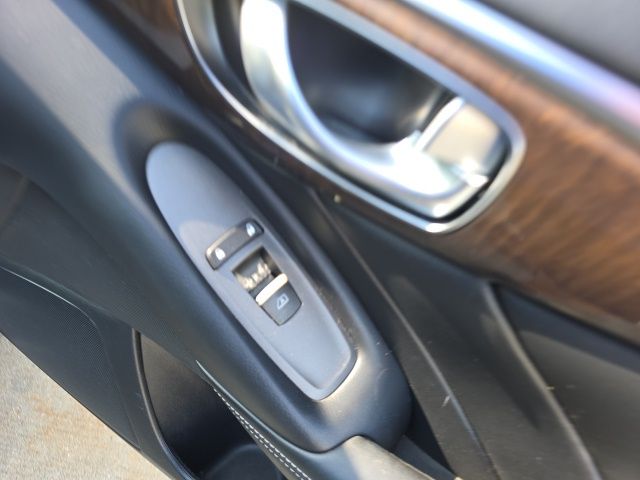 2018 Infiniti Q50 3.0t LUXE photo 30