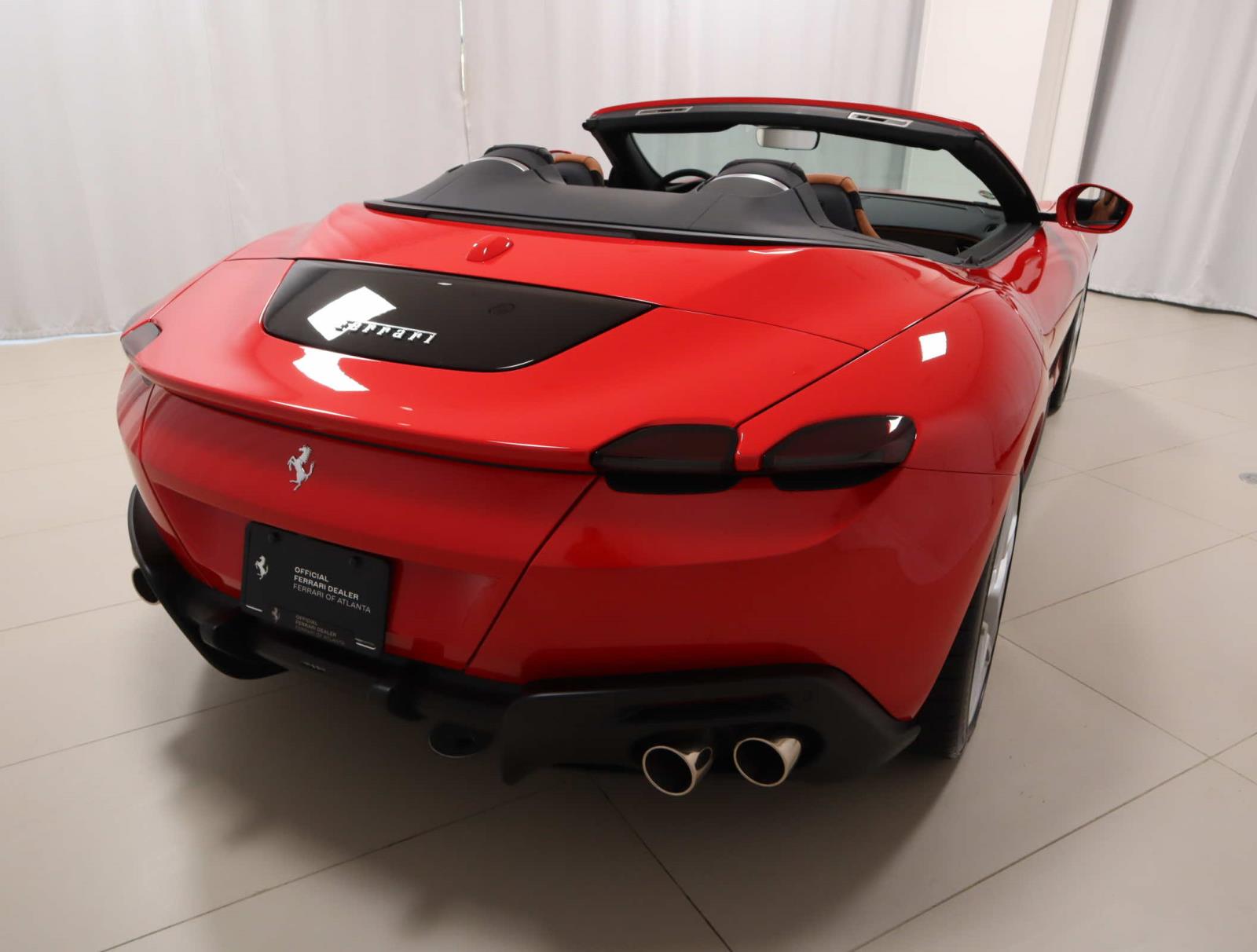 2025 Ferrari Roma Spider photo 11