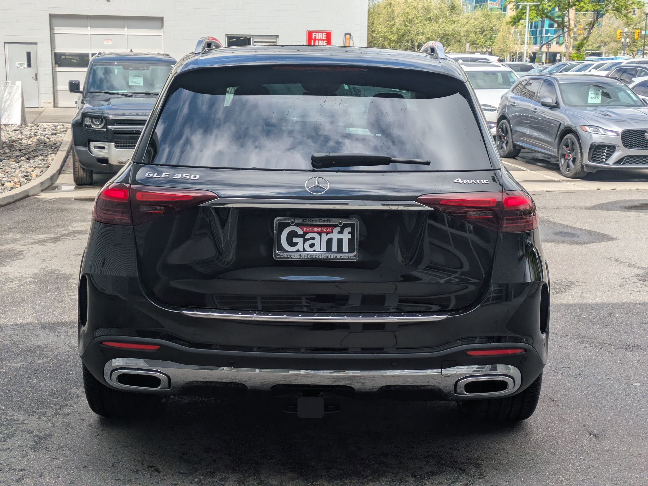 2025 Mercedes Benz GLE 350 4MATIC photo 4