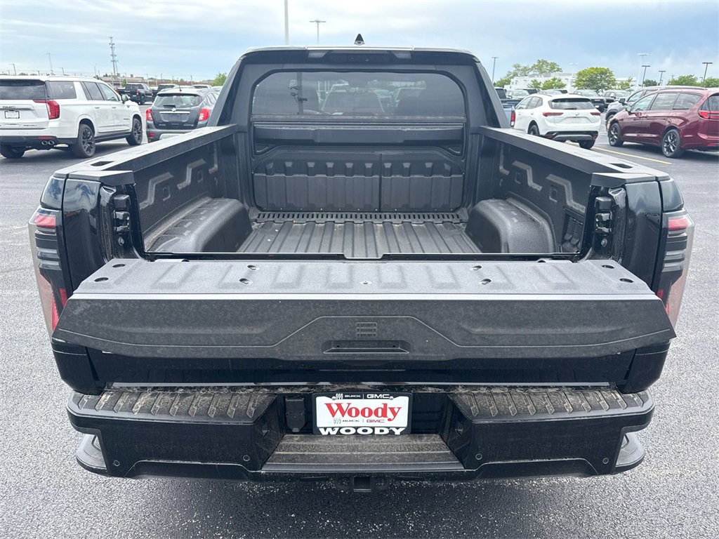 2025 GMC SIERRA - Image 33