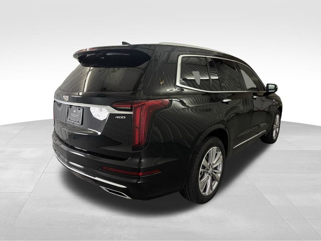2025 Cadillac XT6 Premium Luxury photo 2