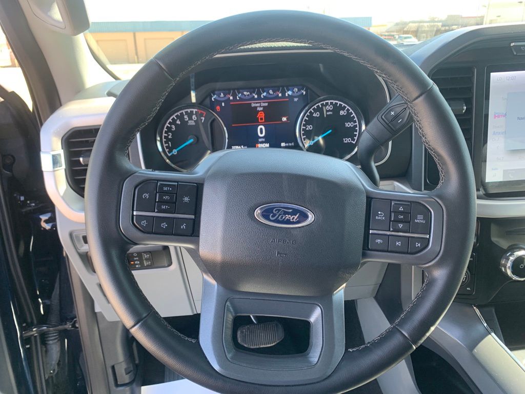 2023 Ford F-150 XLT photo 15