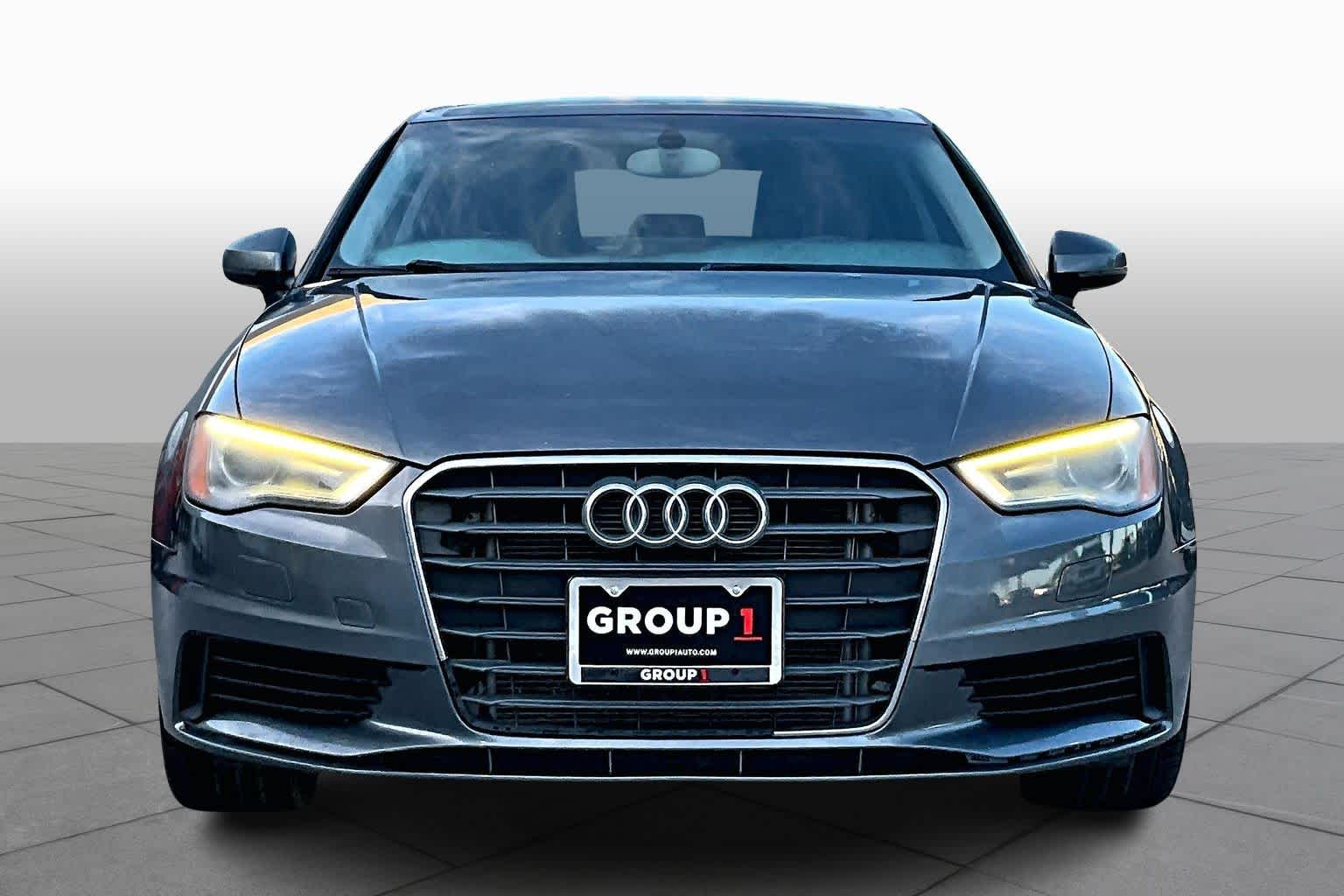 2015 Audi A3 1.8T Premium Plus photo 3