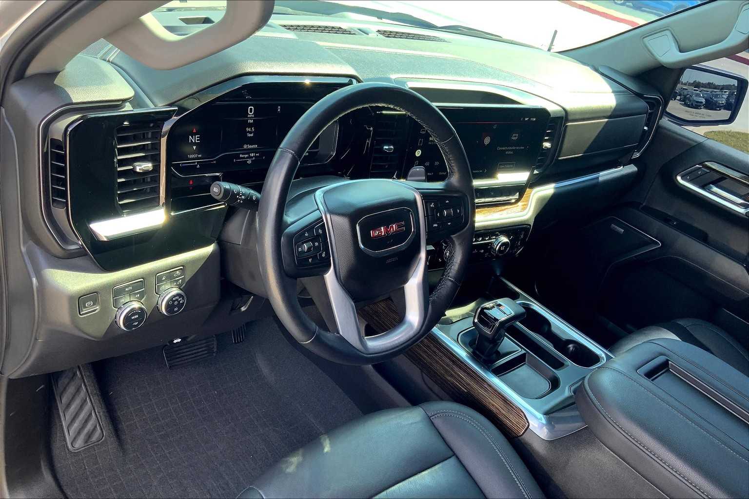2022 Gmc Sierra 1500 Elevation photo 16