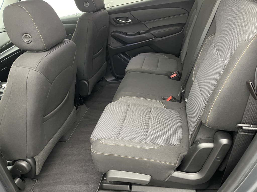 2020 Chevrolet Traverse LS photo 32