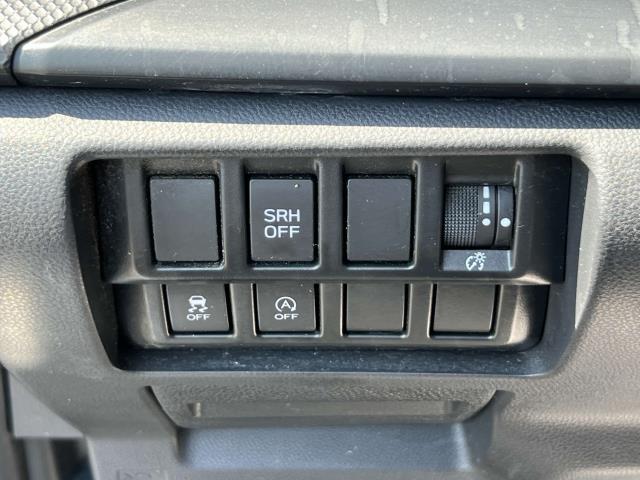 2022 Subaru Forester Base photo 14