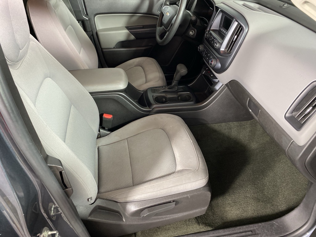 2017 Chevrolet Colorado Work Truck photo 15