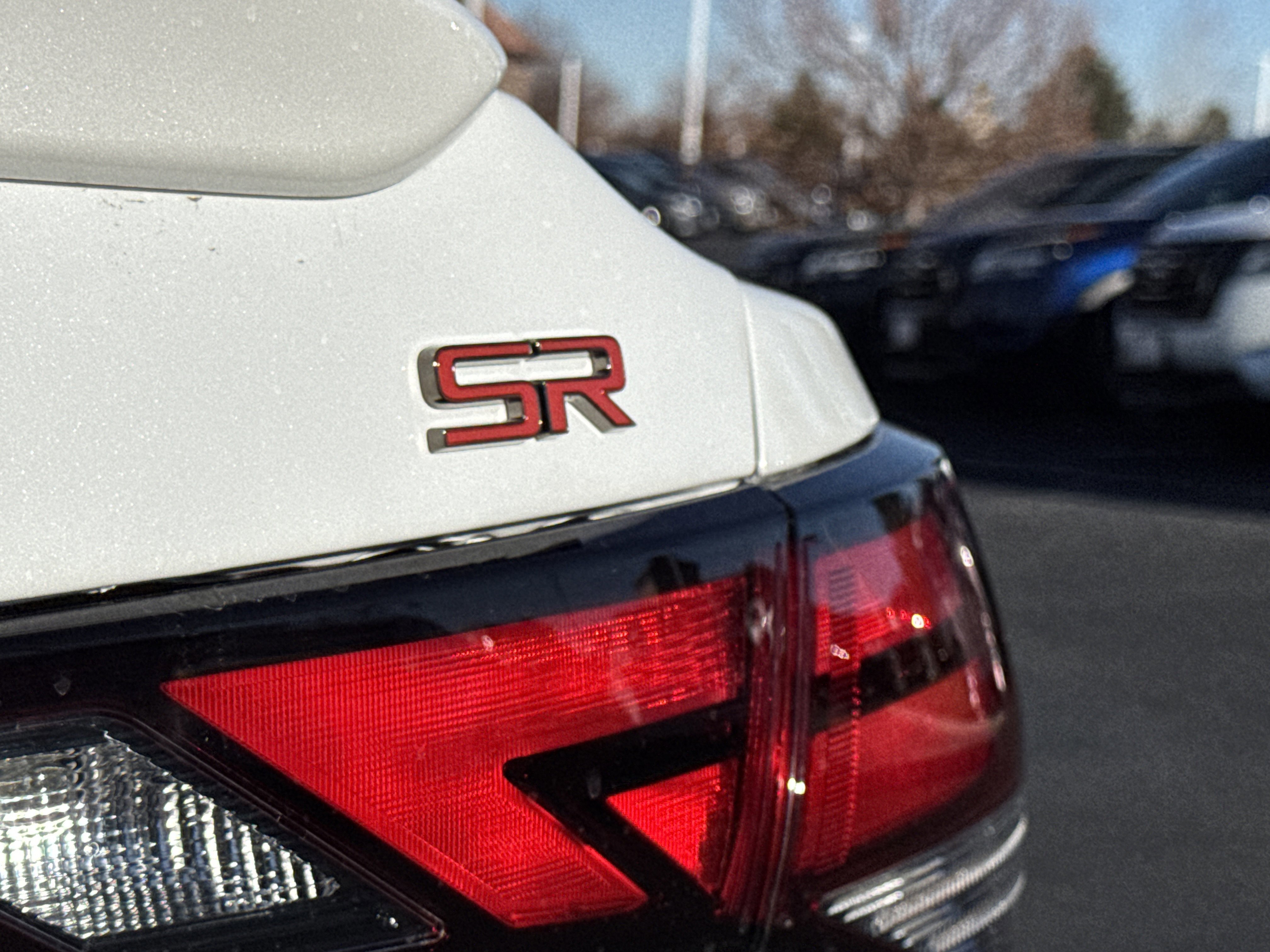 2025 Nissan Sentra SR photo 4