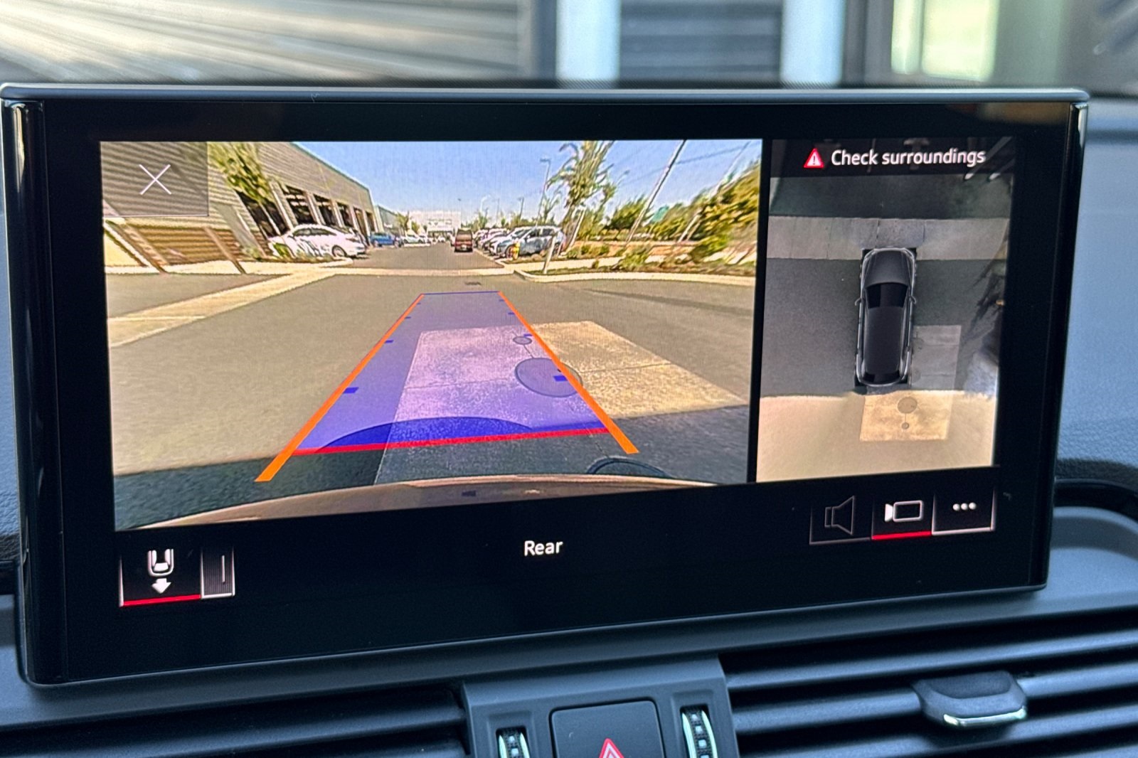 2024 Audi Q5 40 Premium Plus photo 18