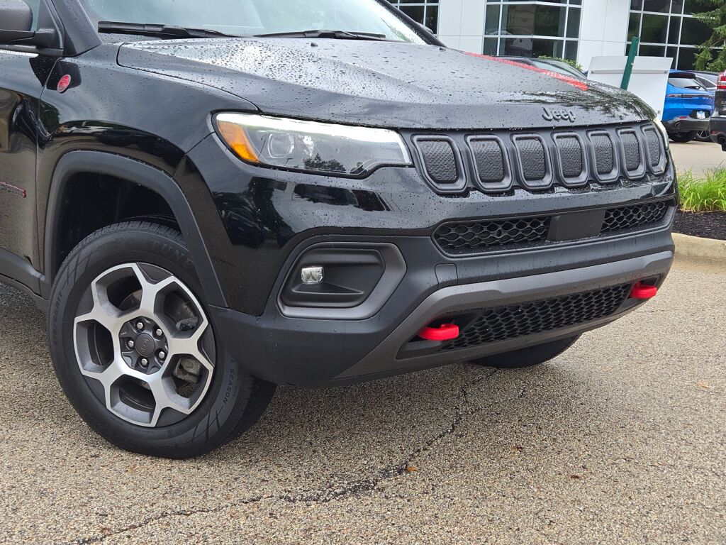 2022 Jeep Compass Trailhawk photo 2