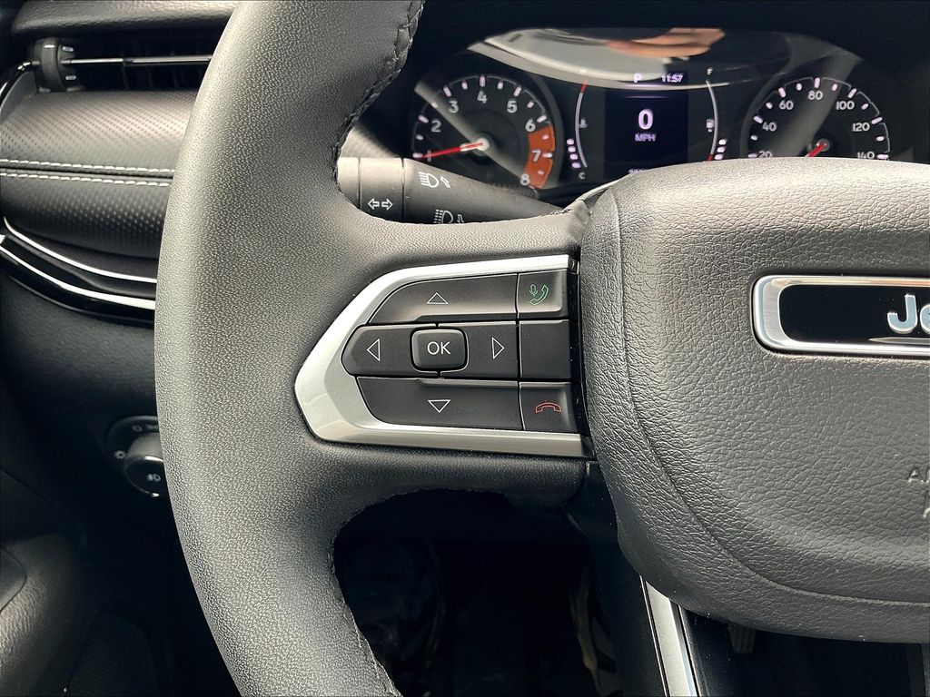 2022 Jeep Compass Altitude photo 17