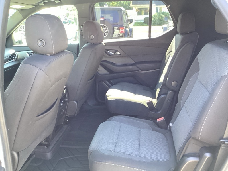 2022 Chevrolet Traverse Cloth photo 14
