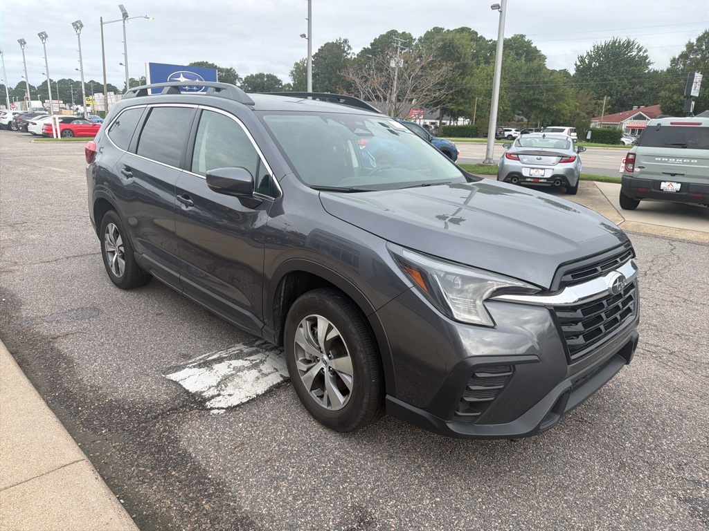 2024 Subaru Ascent Premium photo 2