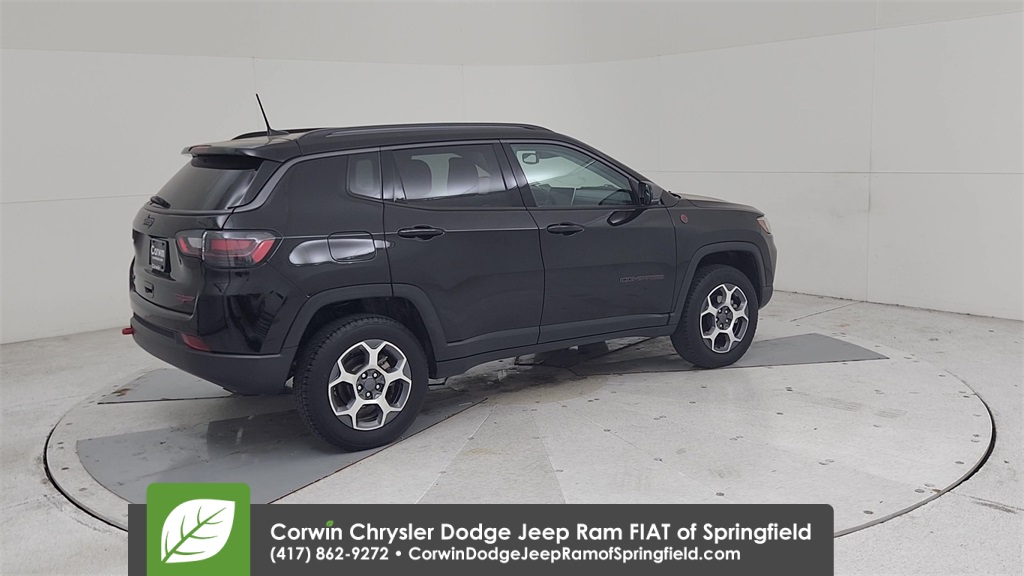 2022 Jeep Compass Trailhawk photo 14