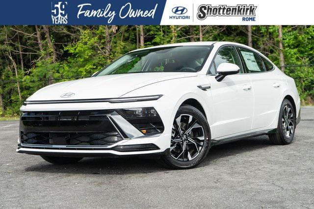 2025 Hyundai Sonata SEL's photo