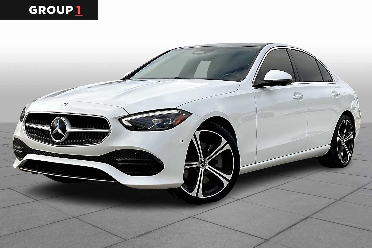 2025 Mercedes-Benz C-Class Sedan C 300's photo