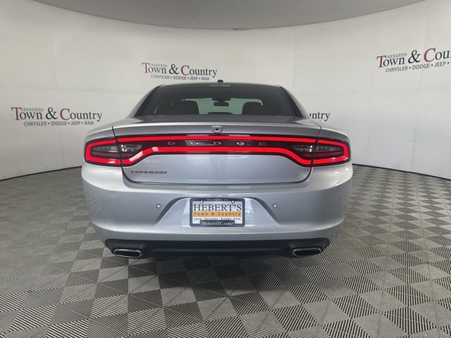 2021 Dodge Charger SXT photo 8