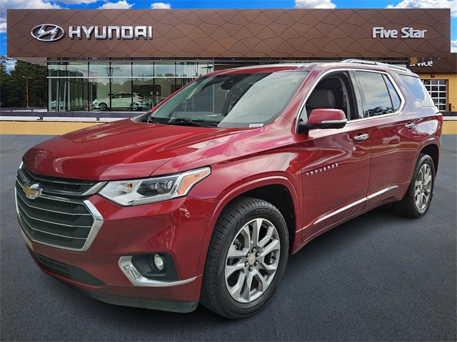2020 Chevrolet Traverse Premier photo 3