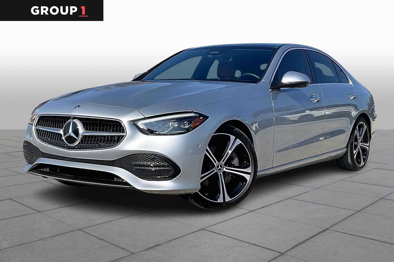 2025 Mercedes-Benz C-Class Sedan C 300's photo