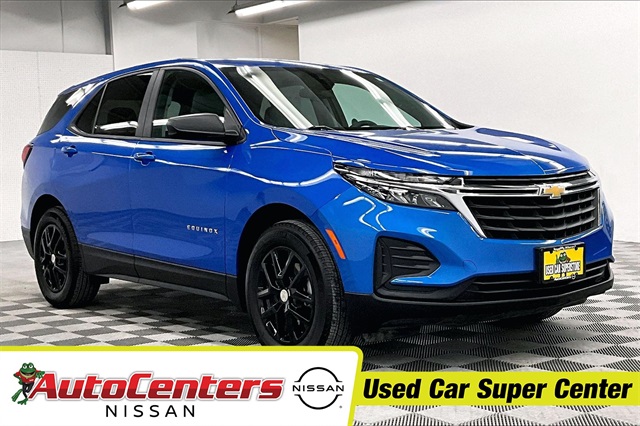 2024 Chevrolet Equinox LS's photo