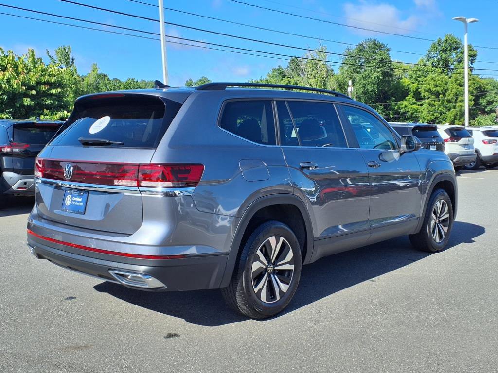 2024 Volkswagen Atlas SE photo 18