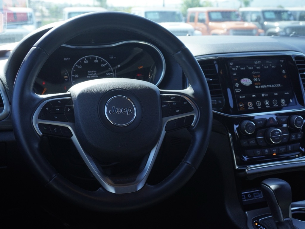 2022 Jeep Grand Cherokee Laredo E photo 26