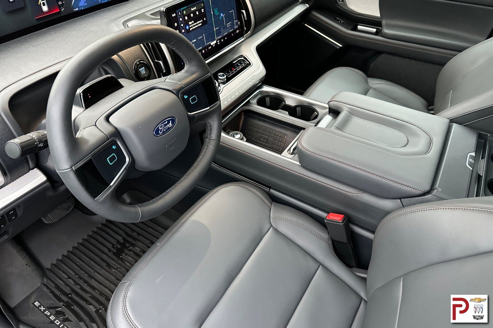 2025 Ford Expedition photo 9