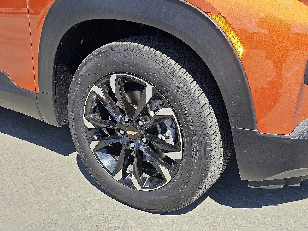 2022 Chevrolet Trailblazer LT photo 4