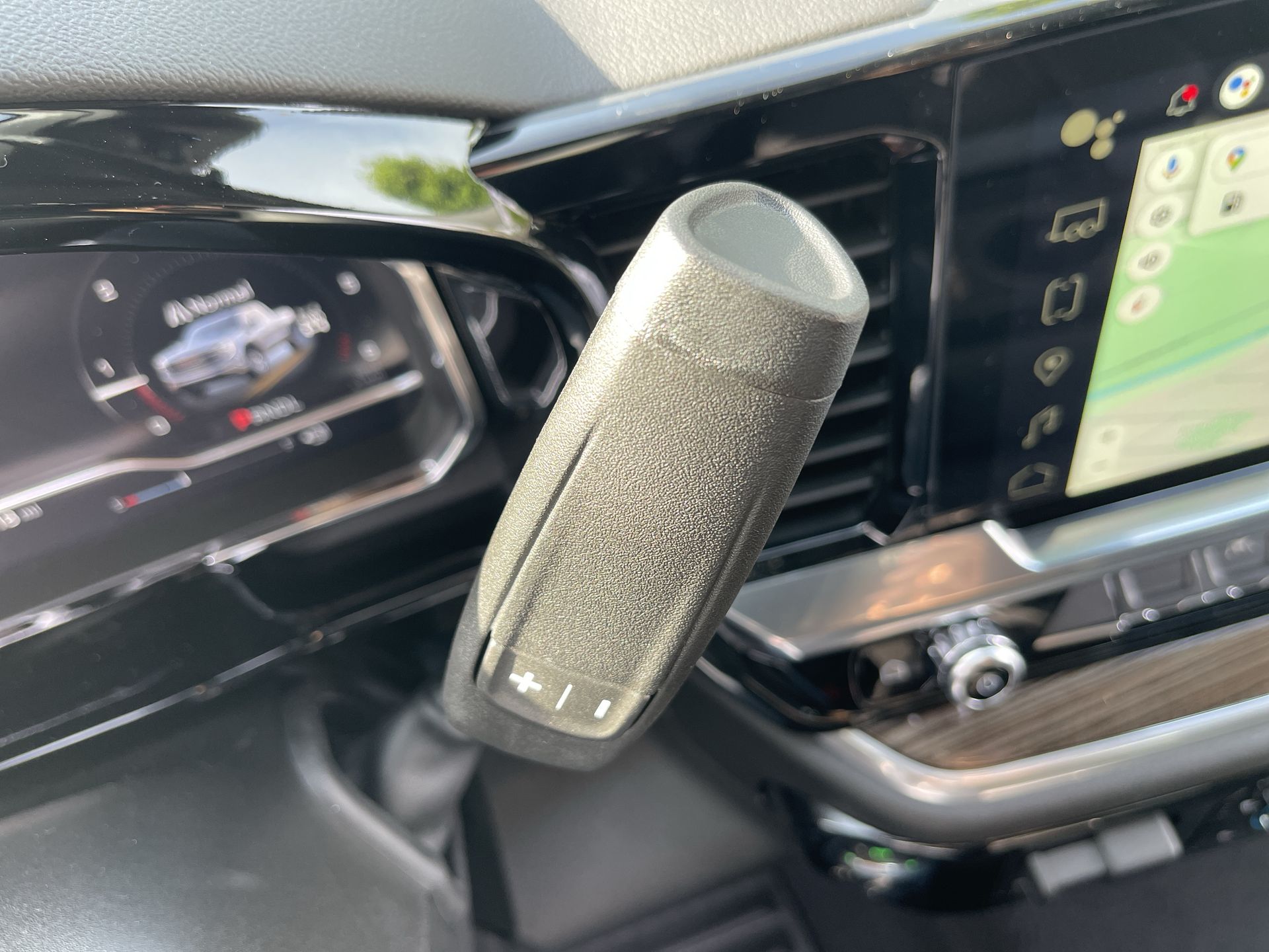 2025 Gmc Sierra photo 16