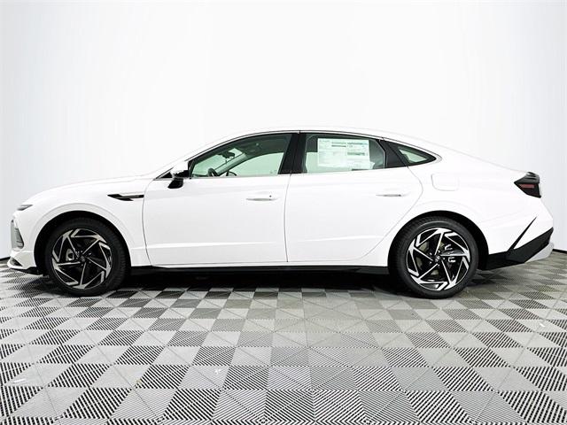 2026 Hyundai Sonata SEL Sport photo 3