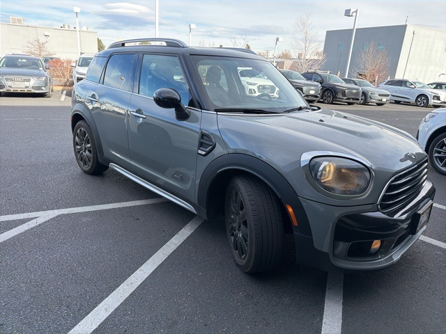 2017 Mini Countryman ALL4 photo 2
