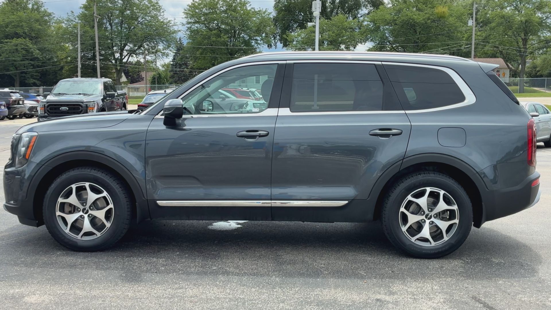 2022 Kia Telluride EX photo 5