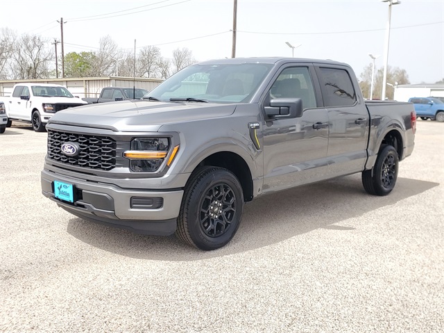 2025 Ford F-150 STX photo 2