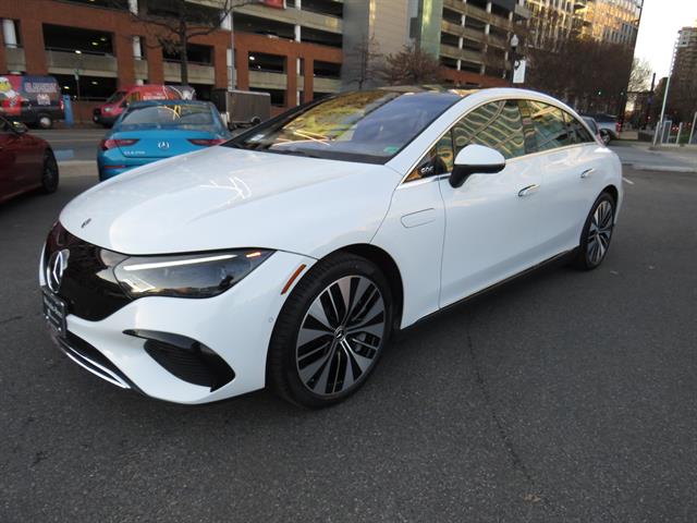 2023 Mercedes-Benz EQE Base's photo
