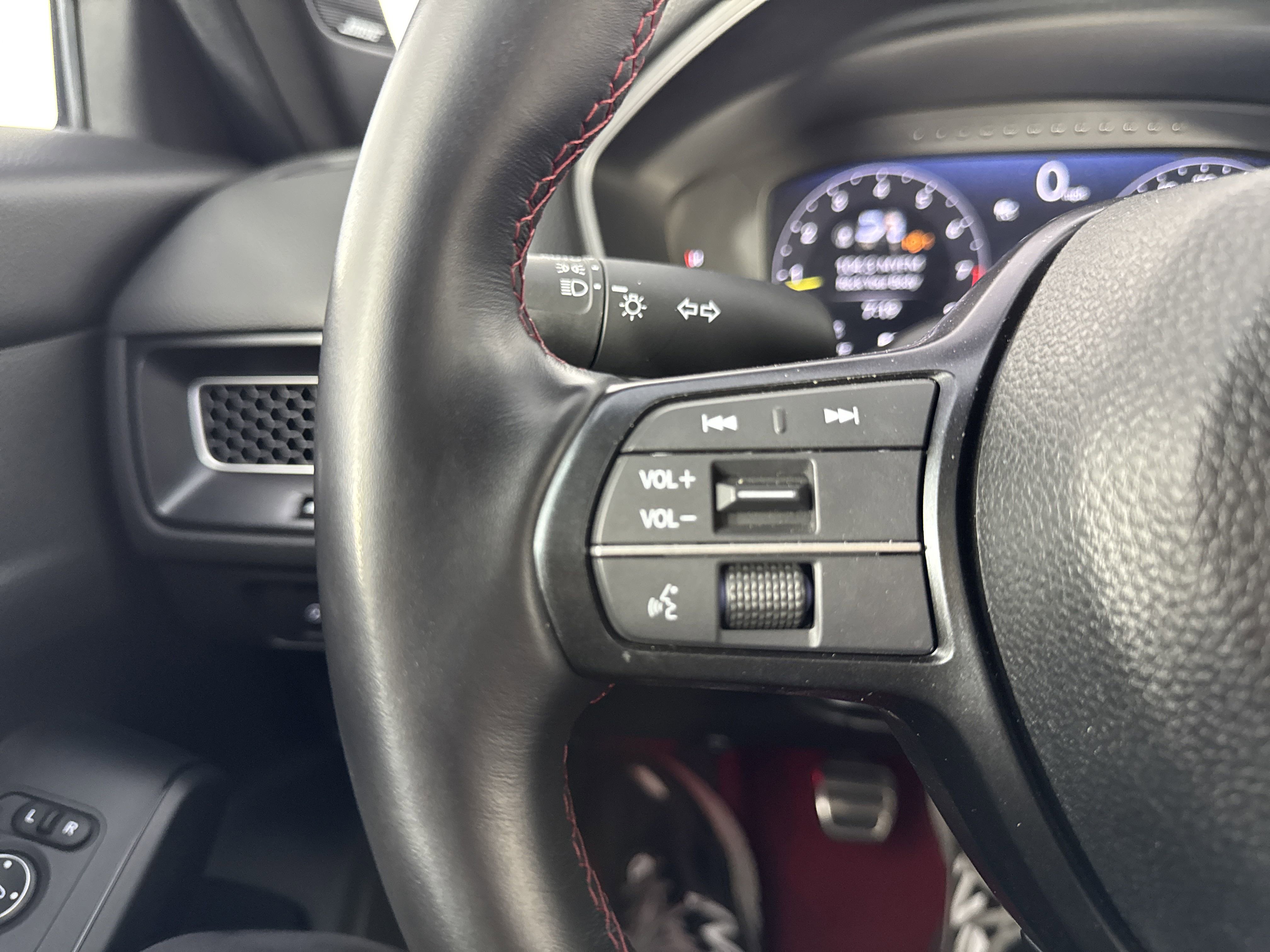 2024 Honda Civic Type R photo 13