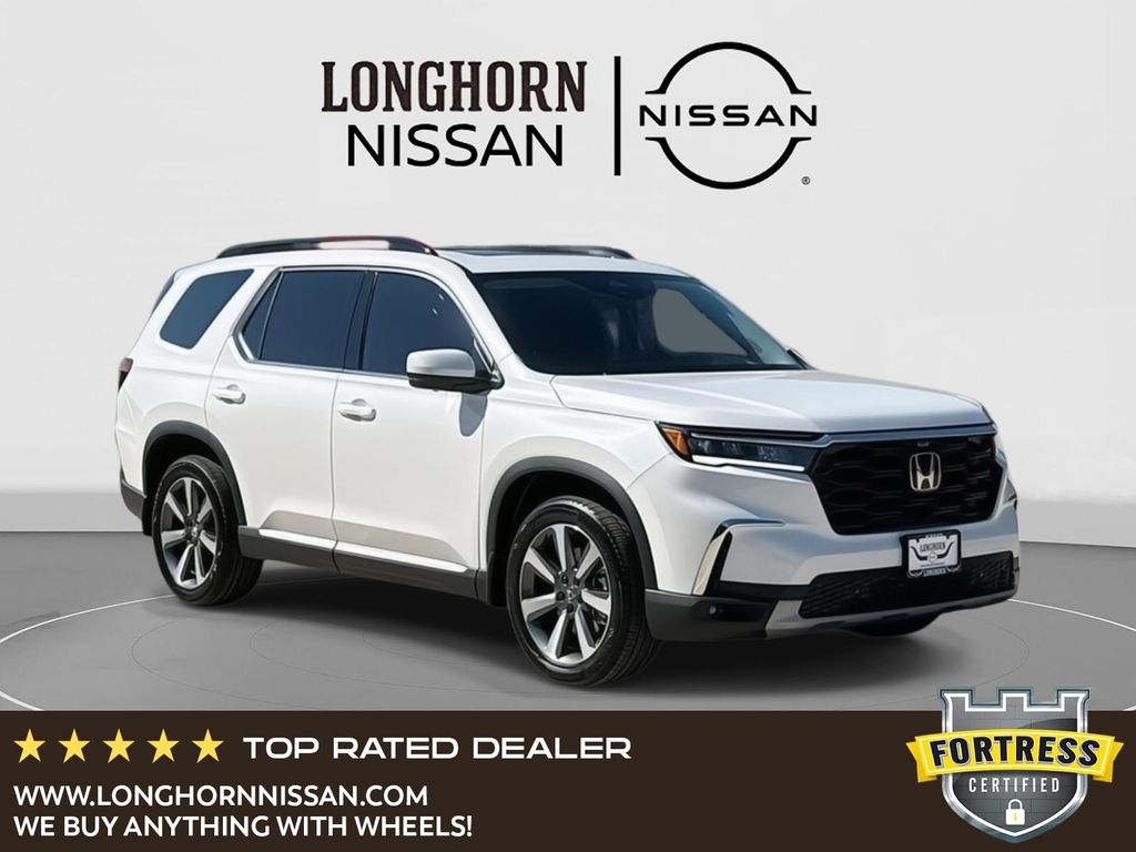 2025 Honda Pilot Elite's photo