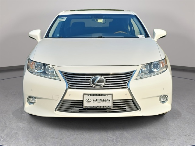 2014 Lexus ES 350 photo 2