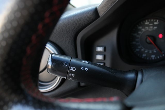 2013 Scion tC photo 10