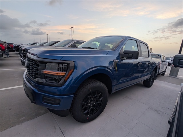 2025 Ford F-150 STX photo 4