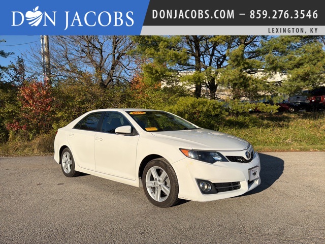 2014 Toyota Camry SE