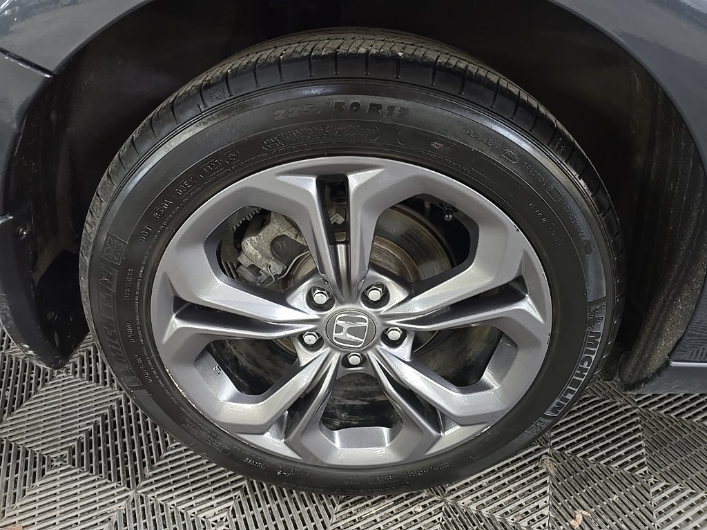 2023 Honda Accord EX photo 12