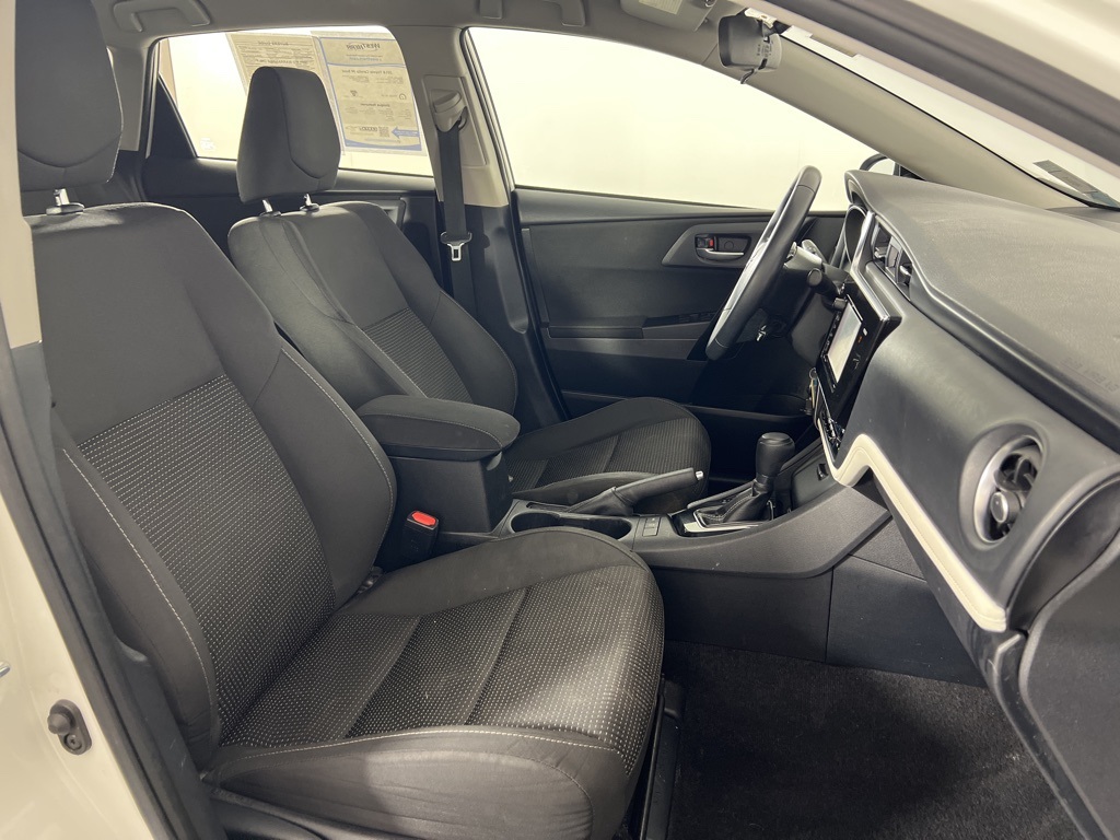 2018 Toyota Corolla iM Base photo 22