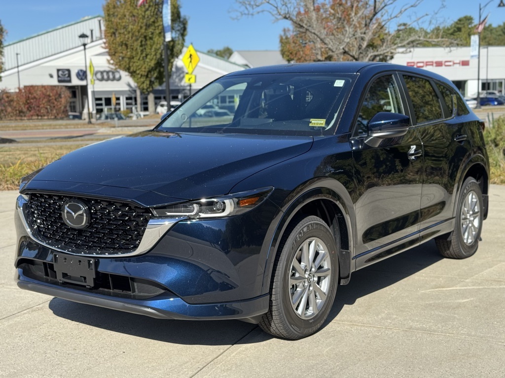 2025 Mazda CX-5 2.5 S Preferred photo 3