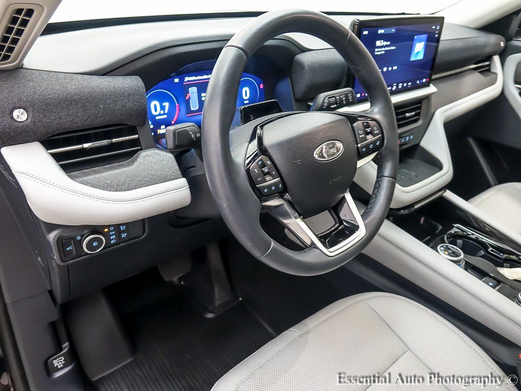 2025 FORD EXPLORER - Image 10