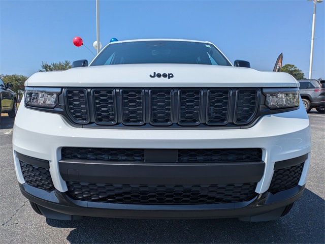 2025 Jeep Grand Cherokee Altitude X photo 7