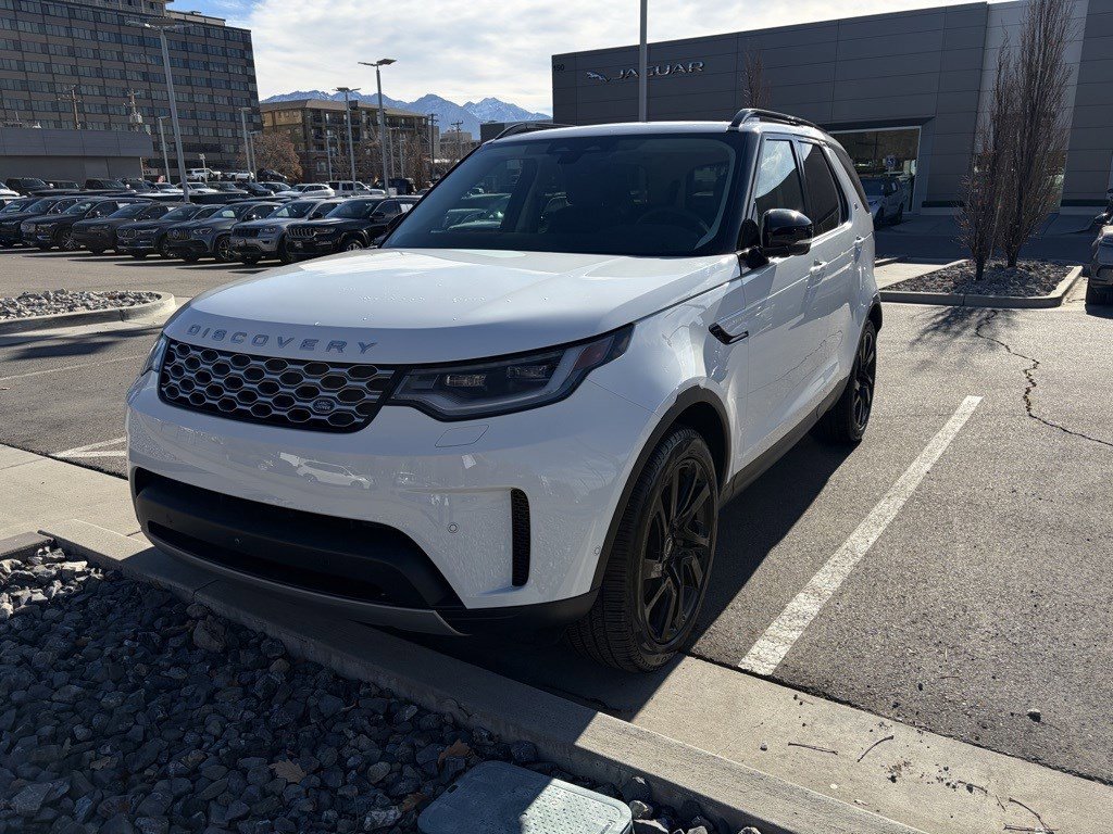 2024 Land Rover Discovery