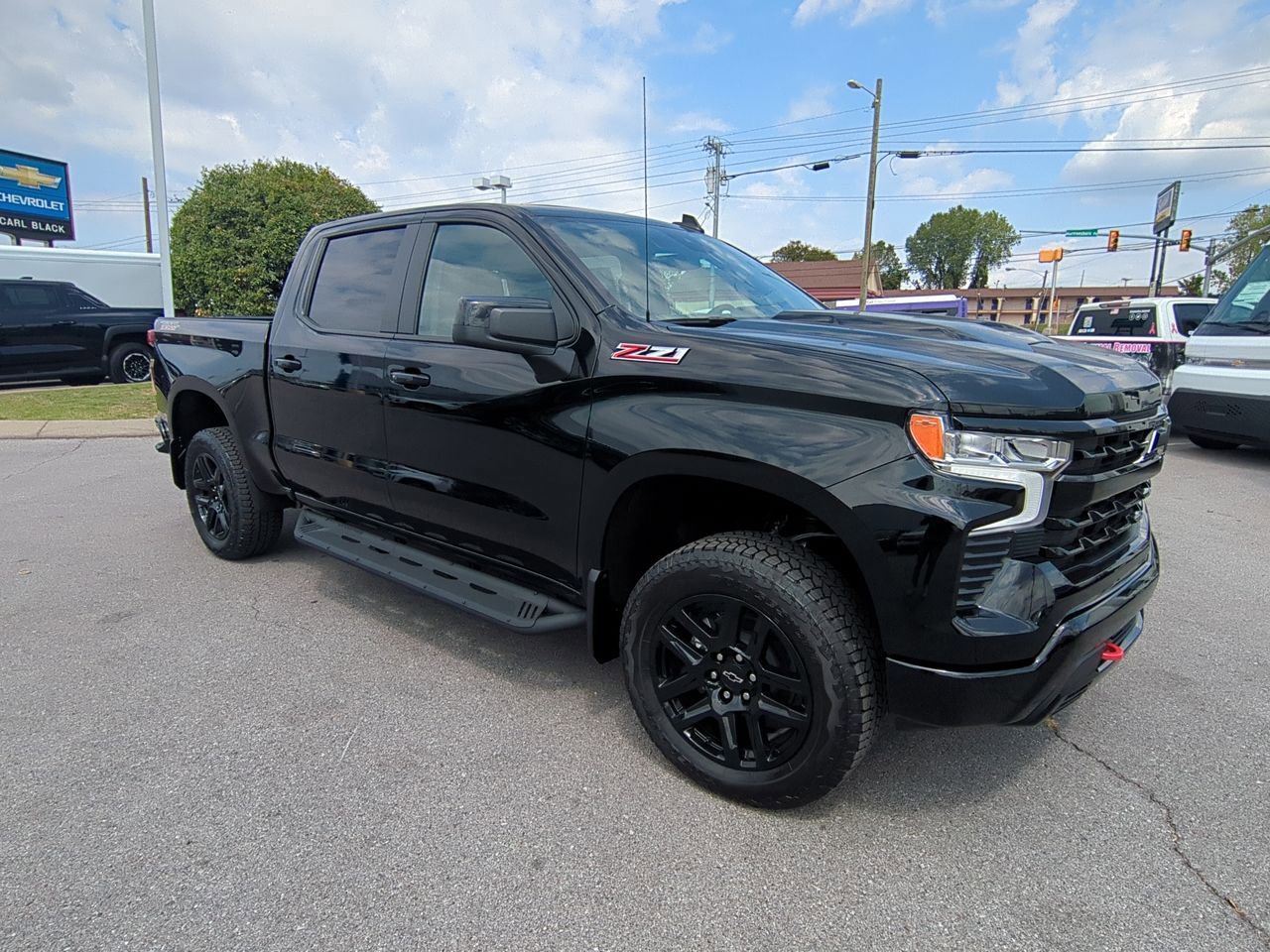 2026 Chevrolet Silverado 1500 LT Trail Boss photo 2