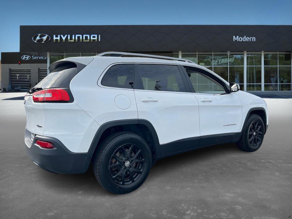 2018 Jeep Cherokee Latitude photo 3