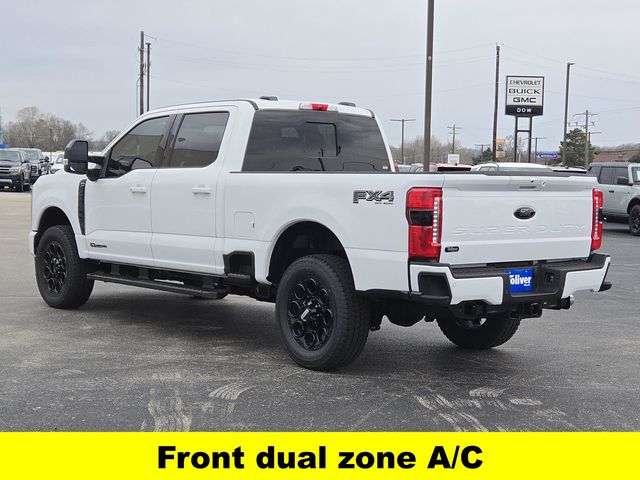 2025 Ford F-250 Lariat photo 4