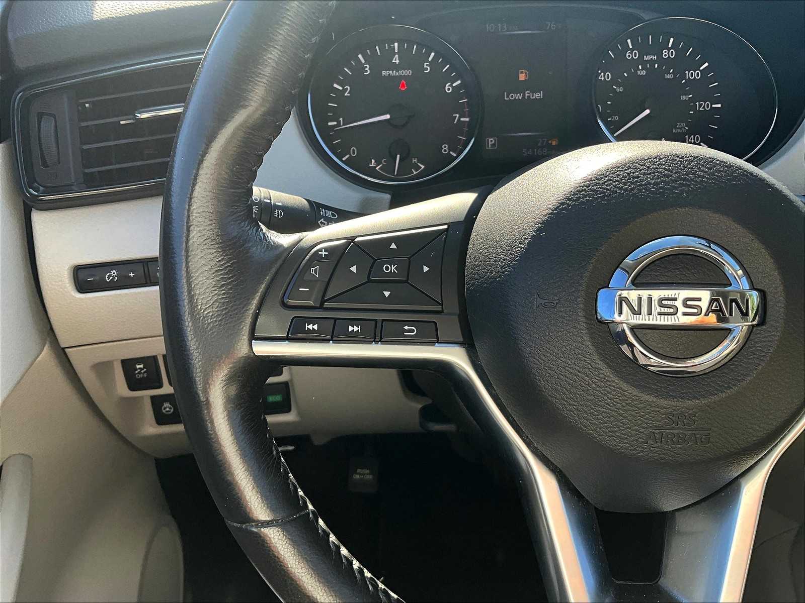 2018 Nissan Rogue Sport SL photo 22